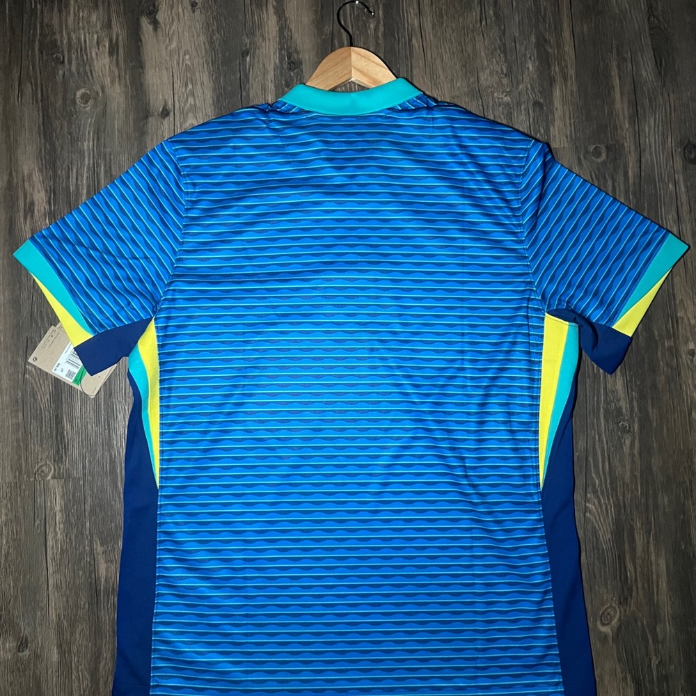 Nike Blue and Green Striped Jersey - Picture 5 of 7